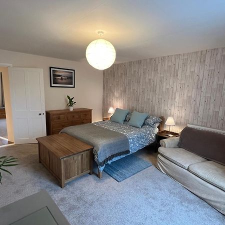 A Spacious 2 Bed Flat In Kingsbridge Town Eksteriør billede
